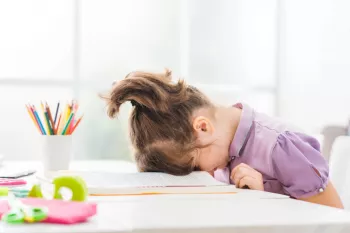 چطور با ترس و اضطراب کلاس اولی ها از مدرسه برخورد کنیم ؟