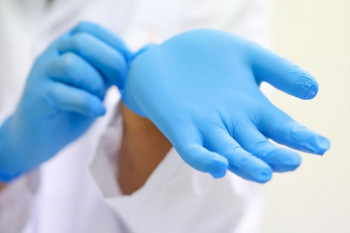 انواع دستکش یکبار مصرف و مقاومت آنها در برابر کرونا