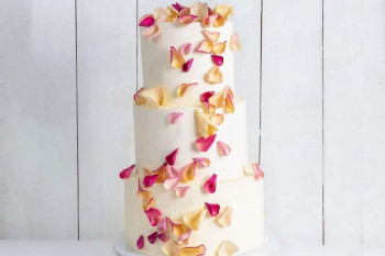 مدل کیک چند طبقه | مدل کیک چند طبقه تولد | مدل کیک چند طبقه عروسی