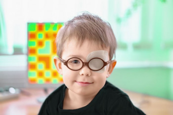 4 بازی مهیج برای درمان تنبلی چشم کودکان