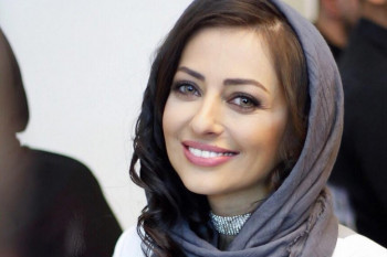 زیر و رو شدن استایل نفیسه روشن لب دریا / ایده جذاب عکاسی !