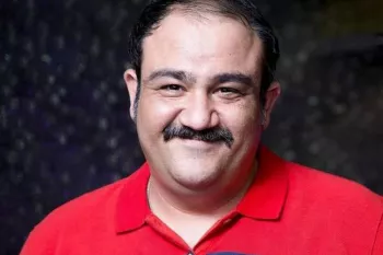 شباهت 100 درصدی بهروز پیرپکاجکی به پدرش همه را شوکه کرد !!