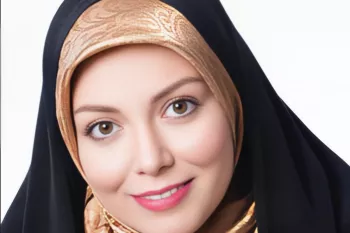 استایل خفن گندم دختر آزاده نامداری با قدی بلند و عینکی شیک !!