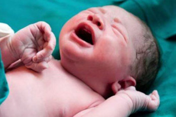 آیا ویروس کرونا از شیر مادر به نوزاد منتقل می شود ؟