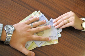 پاسخ وکلای مجرب به 20 سوال رایج درباره نفقه