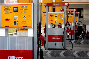 علت تعطیلی و عدم توزیع بنزین در پمپ بنزینها چیست ؟
