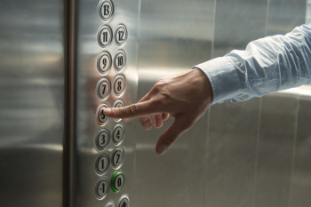 آسانسور در خواب: تعبیر دیدن خواب آسانسور چیست ؟