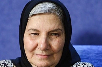تیپ تینیجری و ست بنفش بازیگر 74 ساله ی تلویزیون!