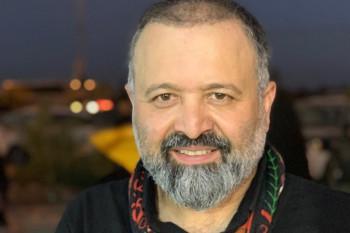 سیدِ خندان در کنار مربی بدنسازش !