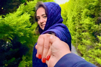 سلفی های جذاب از نرگس محمدی و جاری معروف و جذابش !