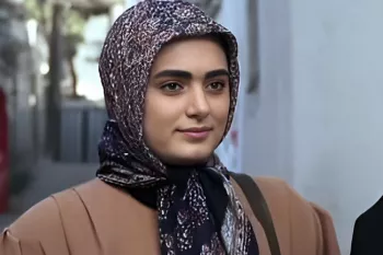 دختر آقای هاشمی در نوروز رنگی خارج از سریال چه شکلیه ؟