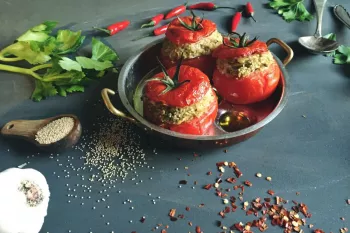 معرفی یک میان وعده جذاب، گوجه شکم پر