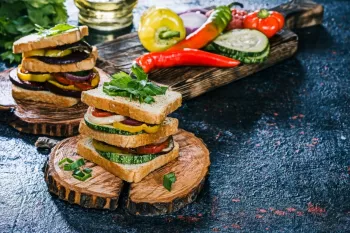 ساندویچ کدو سبز، غذایی گیاهی و بدون گوشت