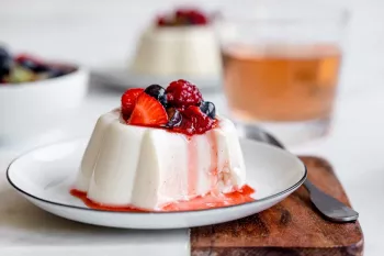 طرز تهیه پاناکوتا کلاسیک ایتالیایی