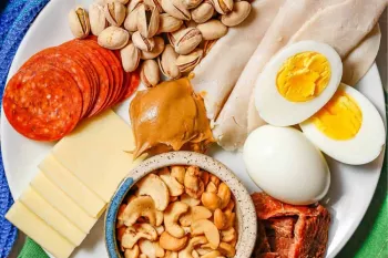 طرز تهیه اسنک پروتئینی سه سوته