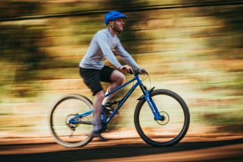 شعر دوچرخه | برگزیده برترین اشعار در وصف دوچرخه و دوچرخه سواری