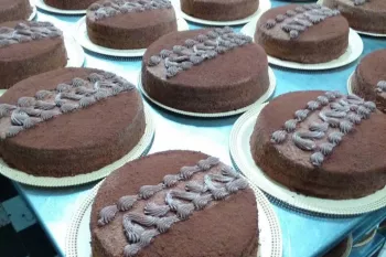 آشنایی با قنادی بی بی ارومیه + آدرس و تلفن