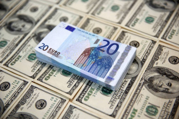 تفاوت یورو و دلار | راههای تشخیص دلار و یورو تقلبی از اصلی