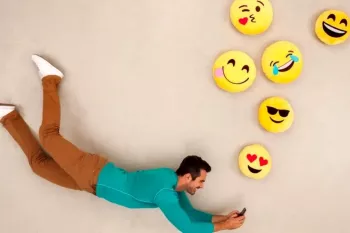 معنی صحیح ایموجی ها و اشتباهات ما
