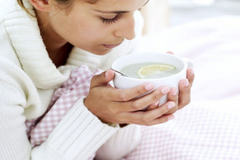 ۲۰ خوراکی کارساز برای درمان سریعتر آنفولانزا و سرماخوردگی