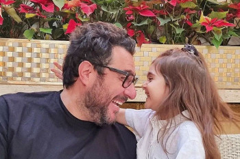 عکس جدید محسن کیایی به همراه دخترش به مناسبت تولد دختر کوچولوش!