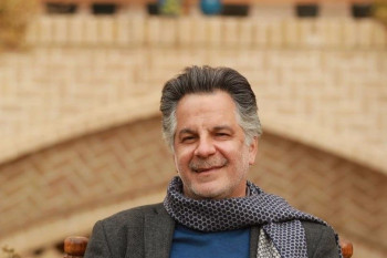 دورهمی افطاری کارگردان معروف ایرانی!