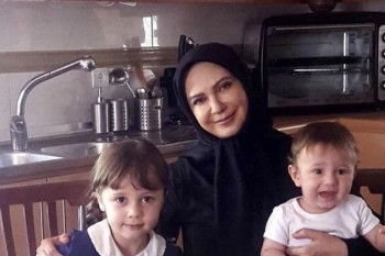 نوه هنرمندان معروف ایران در کنار هم!