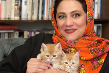 عکس قدیمی شبنم مقدمی در آرامگاه فردوسی طوسی!