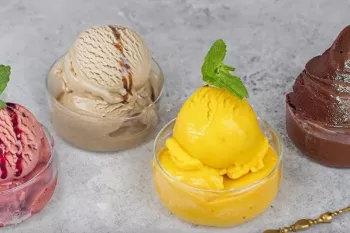 طرز تهیه بستنی بدون شکر بدون شیر بدون خامه فقط با ۲ قلم مواد یک دقیقه ای حاضره!