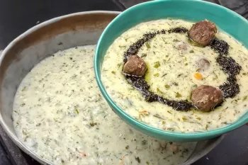 اگه رشته و کشک نداری نگران نباش این آش بسیار خوشمزه رو با مواد ساده درست کن !
