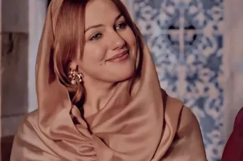 عکس های زیر خاکی مادر آلمانی خرم سلطان!