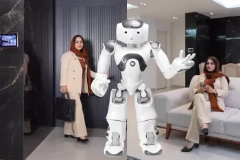 اولین خونه مجهز به هوش مصنوعی در ایران/کیا دوست دارند تو این خونه زندگی کنند؟!