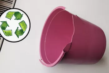 بازیافت سطل پلاستیکی شکسته به وسیله ای زیبا و کاربردی !