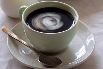 هشدار درمورد مصرف زیاد قهوه 