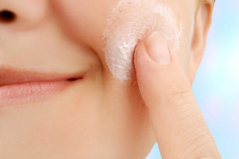 بهترین کرم برای پوست چرب و پوست خشک شما
