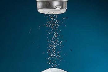 از نمک چه استفاده هایی می توان کرد؟