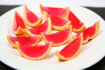 ژله پرتقالی بهترین خوراکی برای مهمانی های شما