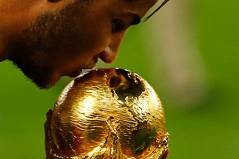 گزارش تصویری اهدای جام طلا به آلمان و اختتامیه جام جهانی فوتبال 2014 برزیل