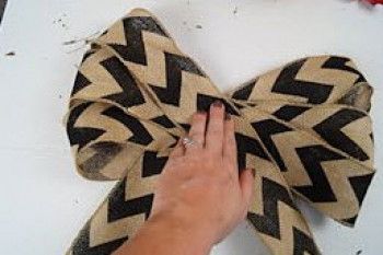 روش درست کردن پاپیون لباس با پارچه