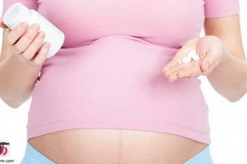 خطرات و عوارض مصرف داروهای پوستی در دوران بارداری