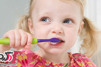 از بین بردن لکه های سیاه روی دندان کودکان بر اثر قطره آهن