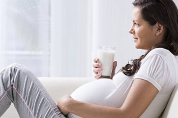  دلایل و راه‌های رفع یبوست در حاملگی