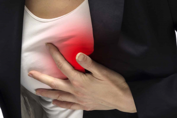 درد نوک سینه در زنان نشانه چیست؟