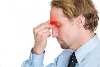 علت و درمان بلفارواسپاسم (Blepharospasm) پلك زدن غیر ارادی چشم