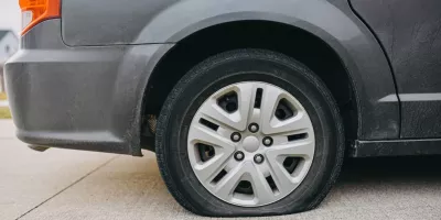 رانندگی با لاستیک