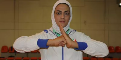 ویدیو / شاخ به شاخ شدن شهربانو منصوریان و غول برره / عجب آبرو ریزی ... !