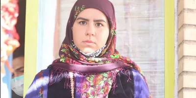 هفت سین عجیب روناک نون خ با دسته گلی غول پیکر !!