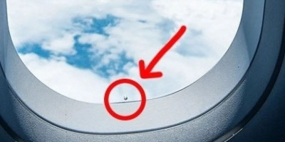 کاربرد حفره کوچک پنجره هواپیما چیست؟
