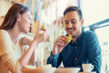 29 ماده غذایی که سبب افزایش میل جنسی میشوند