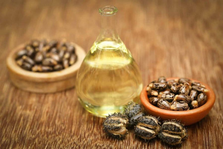 مضرات روغن کرچک : آیا از مضرات مصرف روغن کرچک باخبرید؟